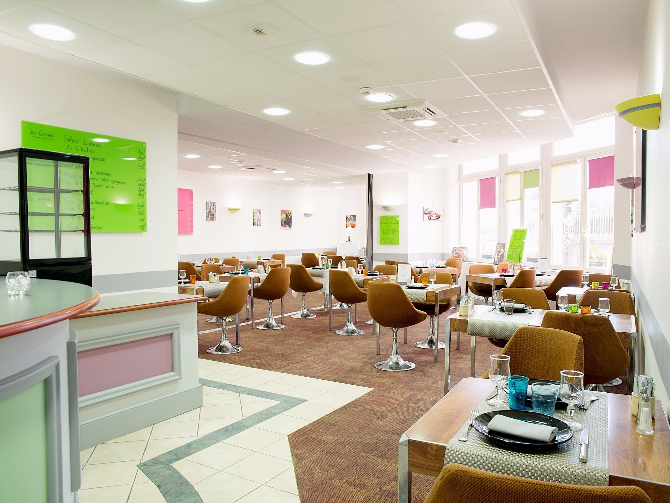 Logis Hotel De France Restaurant Le Lucullus Montmorillon Eksteriør billede