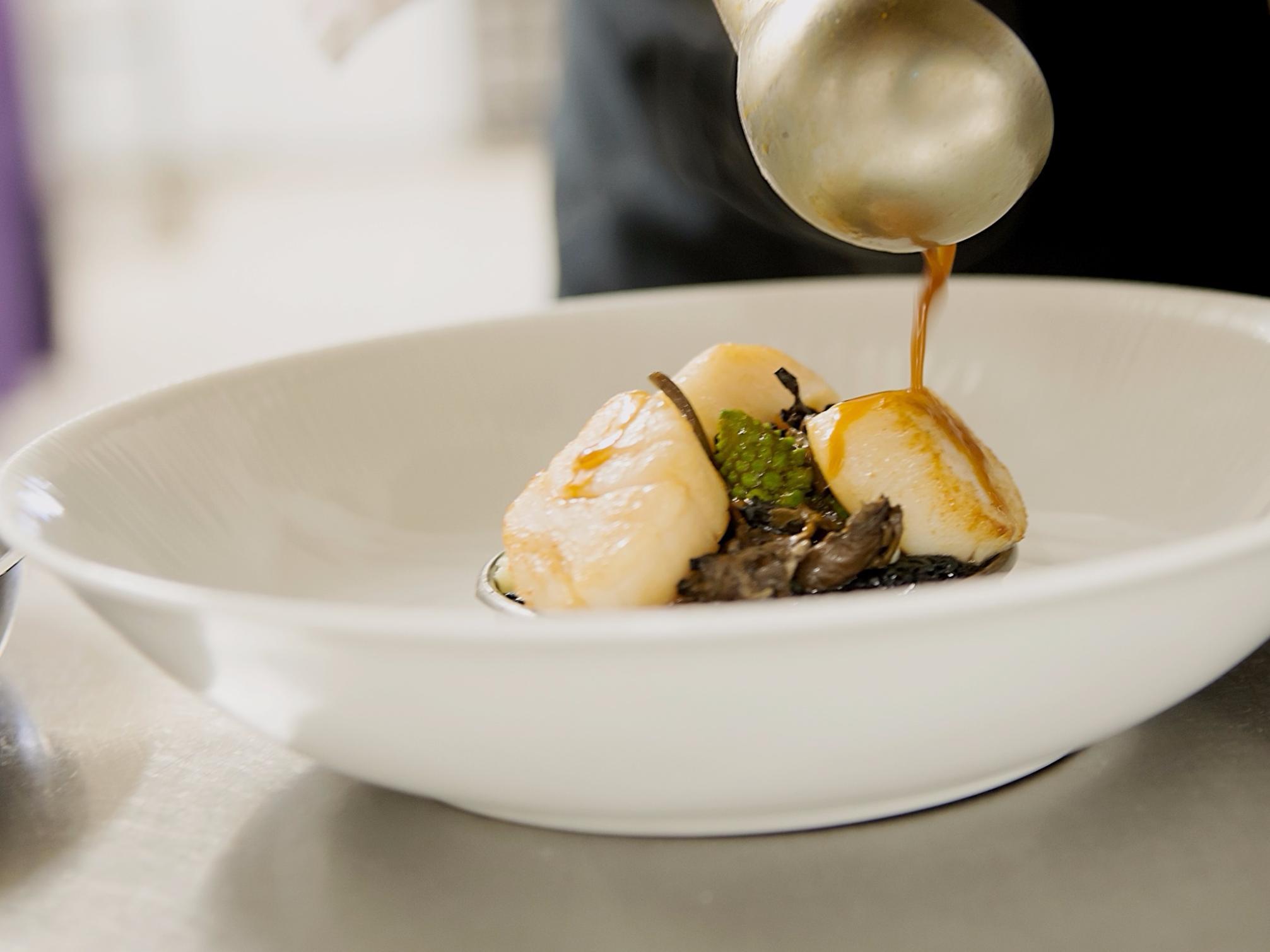 Logis Hotel De France Restaurant Le Lucullus Montmorillon Eksteriør billede