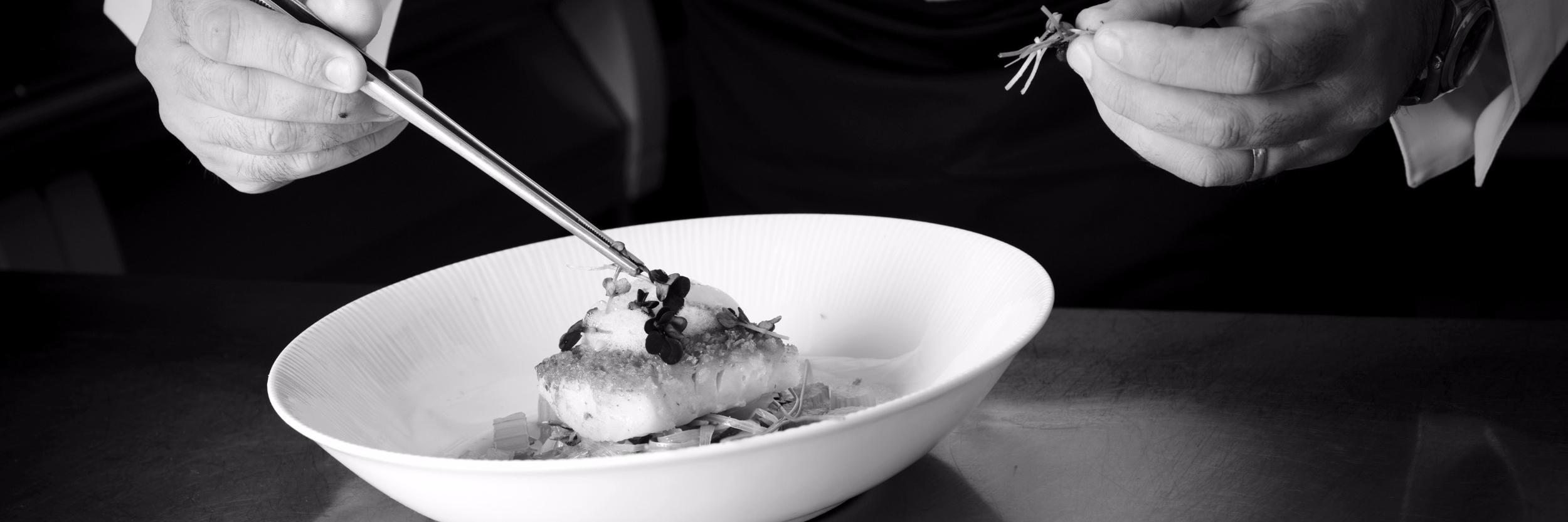 Logis Hotel De France Restaurant Le Lucullus Montmorillon Eksteriør billede