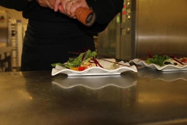 Logis Hotel De France Restaurant Le Lucullus Montmorillon Eksteriør billede