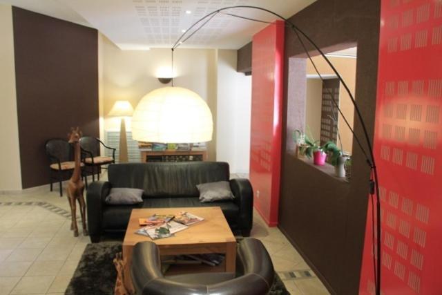Logis Hotel De France Restaurant Le Lucullus Montmorillon Eksteriør billede