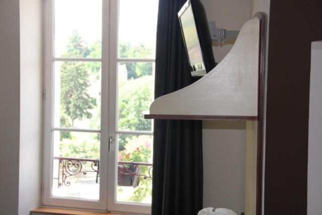 Logis Hotel De France Restaurant Le Lucullus Montmorillon Værelse billede